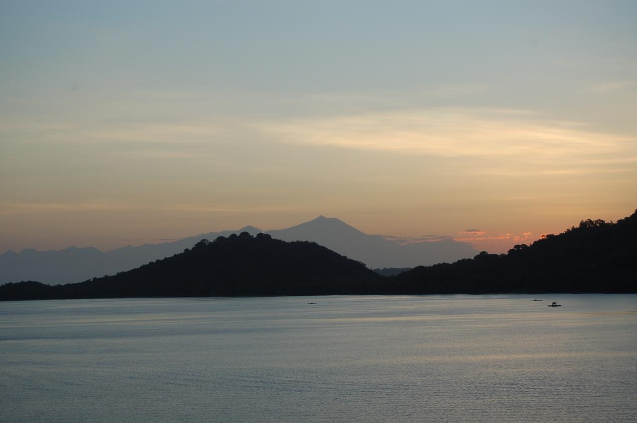 Lombok Villas, Kurakura Hébergement de vacances Labuhanpoh
